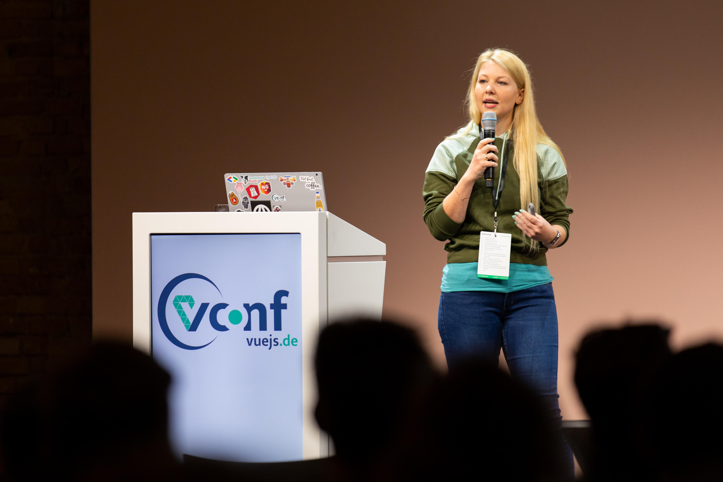 Vanessa auf der Bühne.