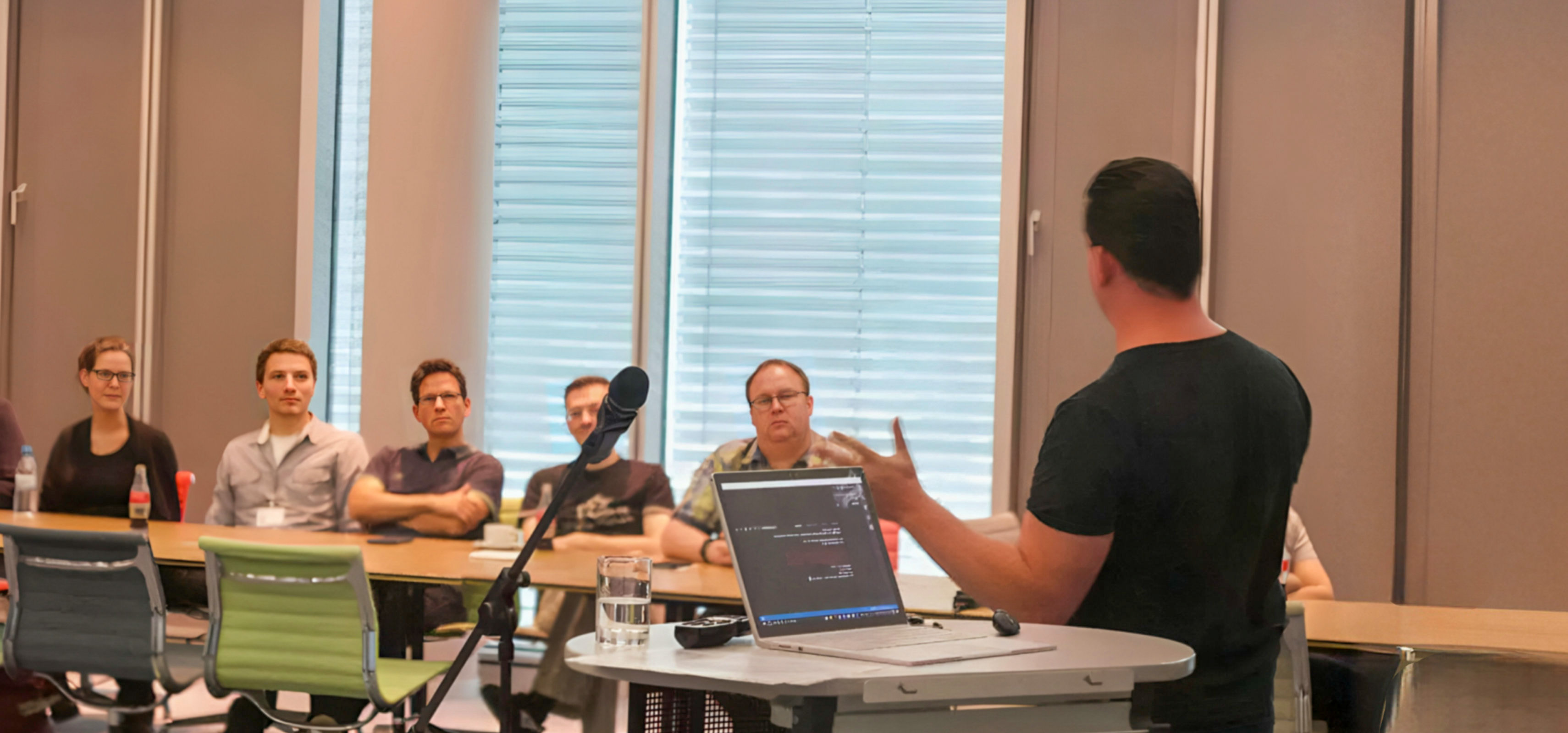 Team bei einer Inhouse-Schulung